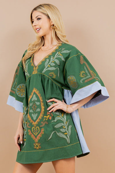 Lucie's long sleeve v-neck dress