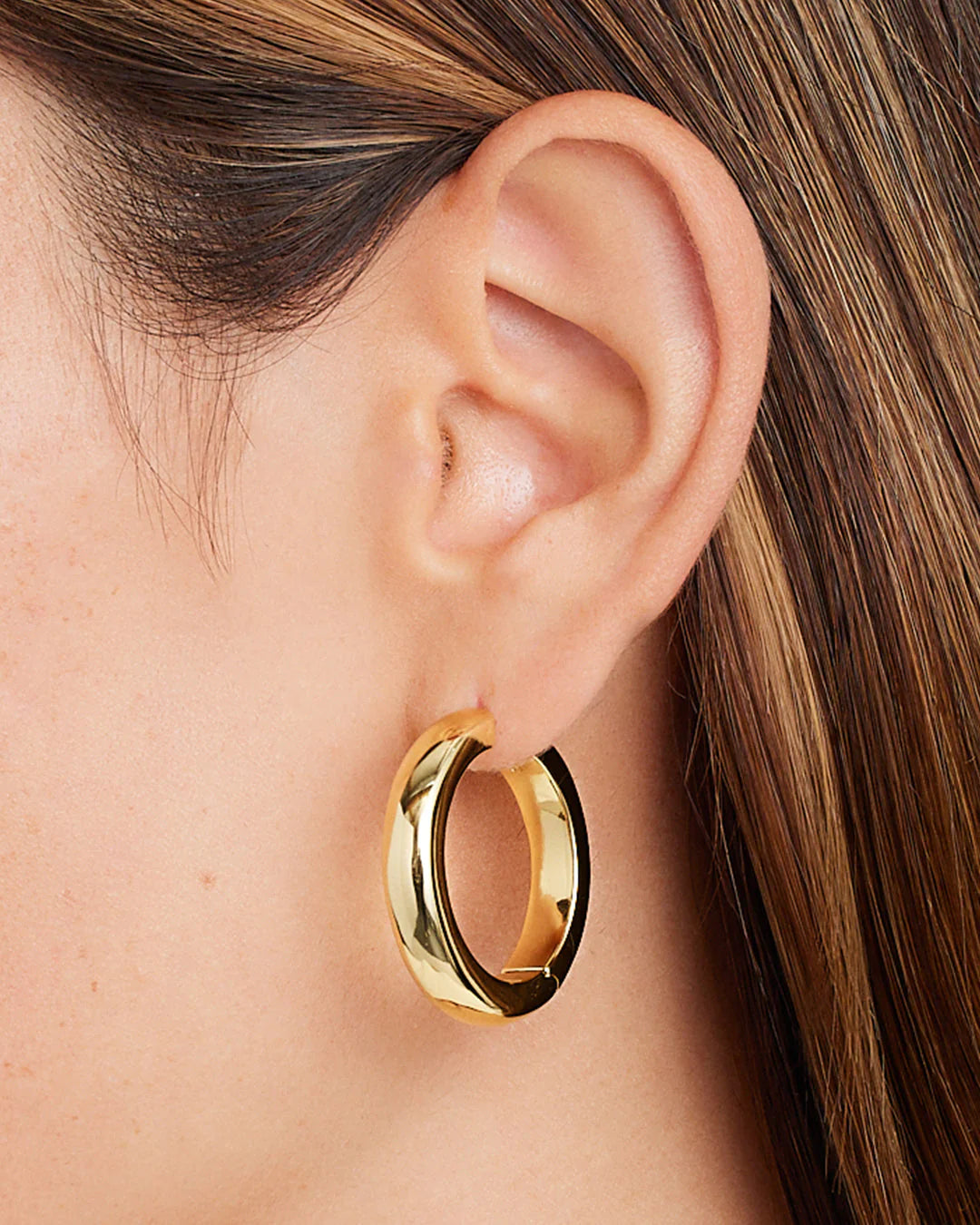 Shawn Statement Hoops | Gorjana