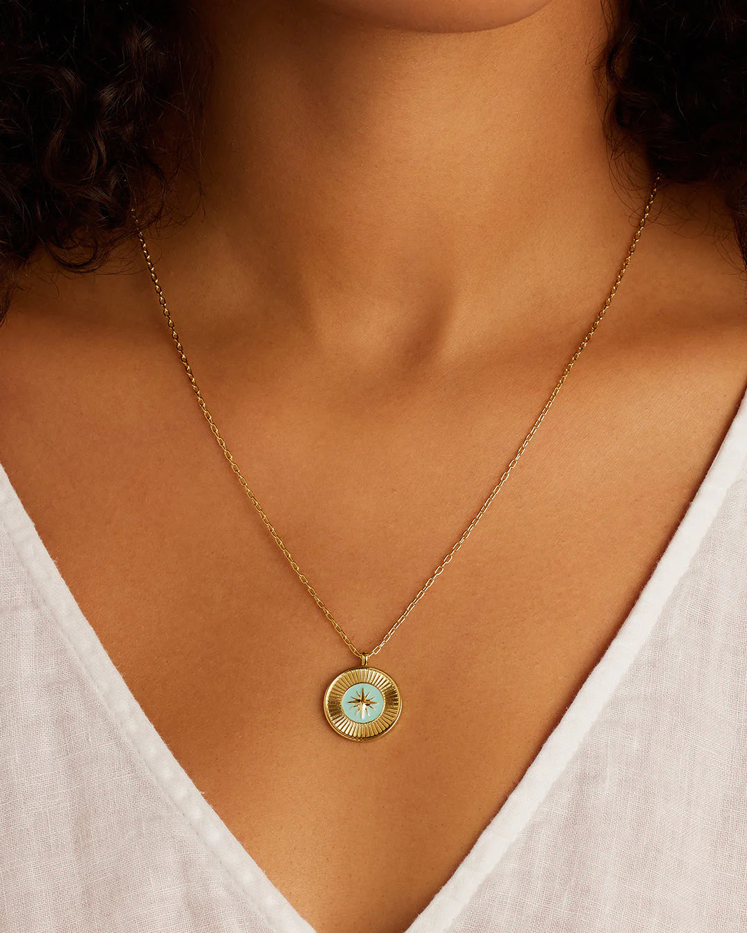 Compass Pendant Necklace | Gorjana