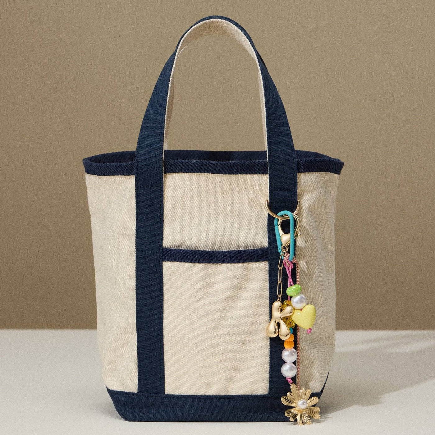 Gold Daisy Bag Charm