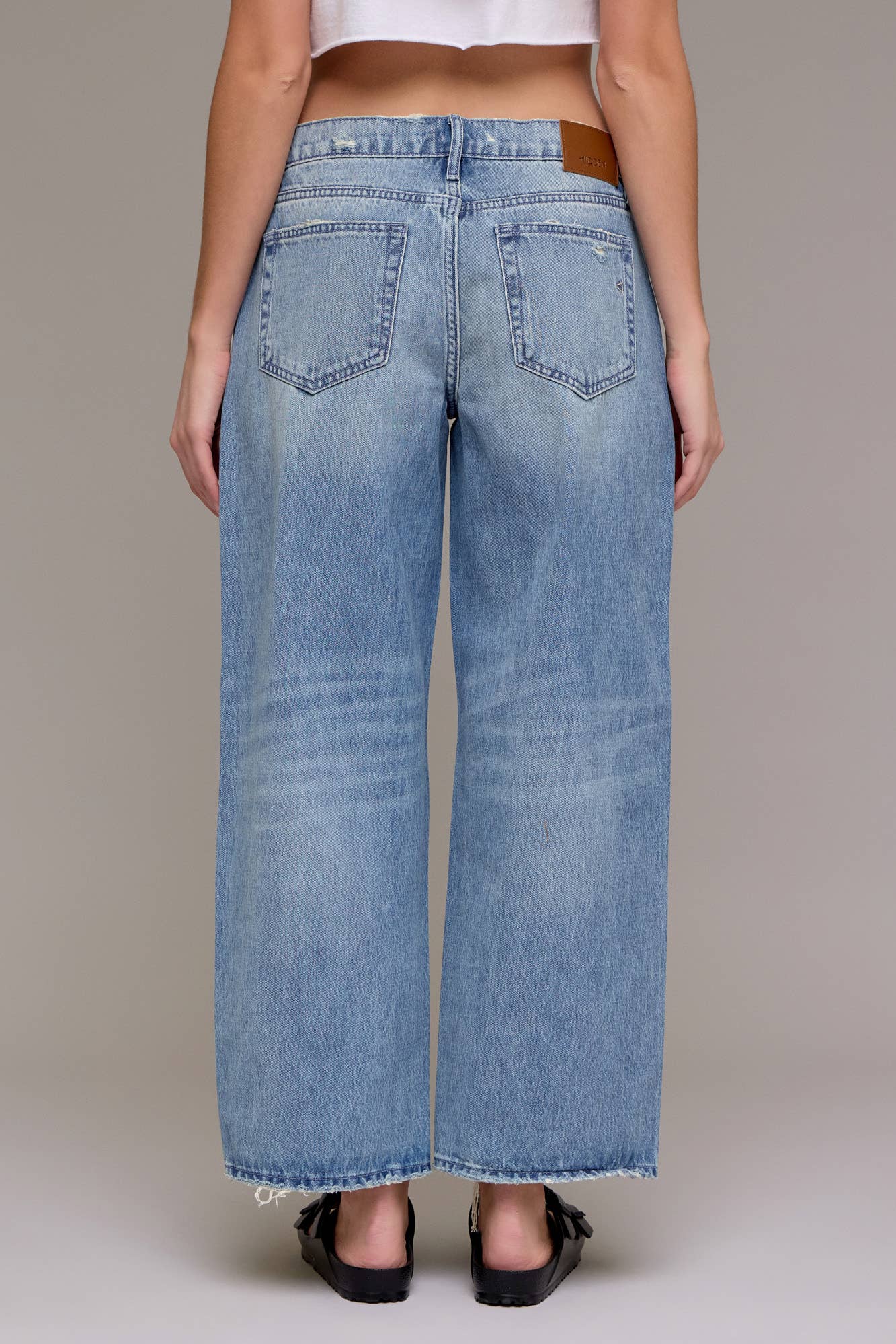 MidRise Baggy Crop Jean