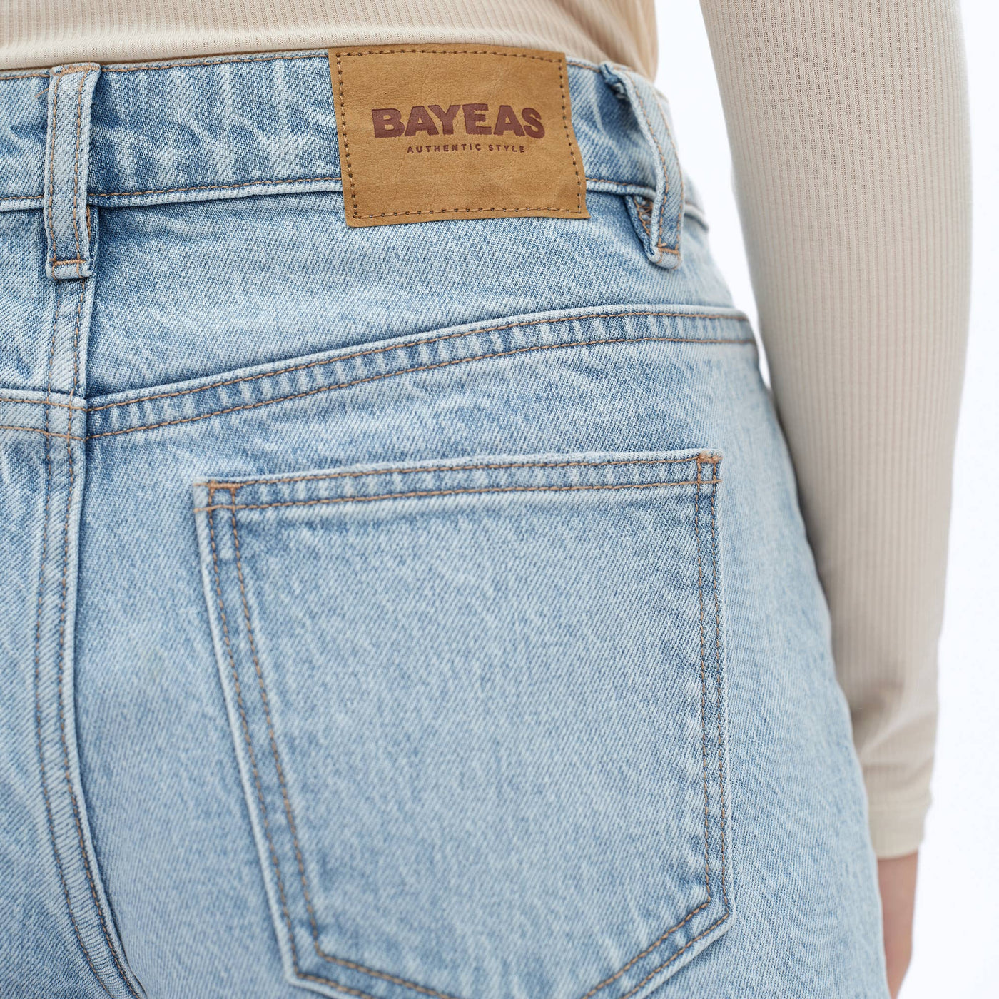 Mid Rise Barrel Denim Jean | Bayeas