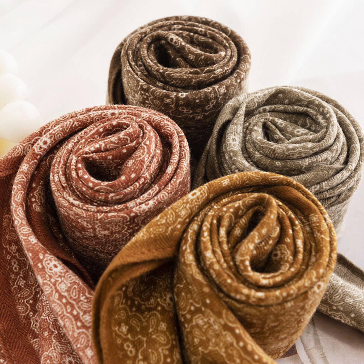 Vintage Houndstooth Print Satin Hair Scarf