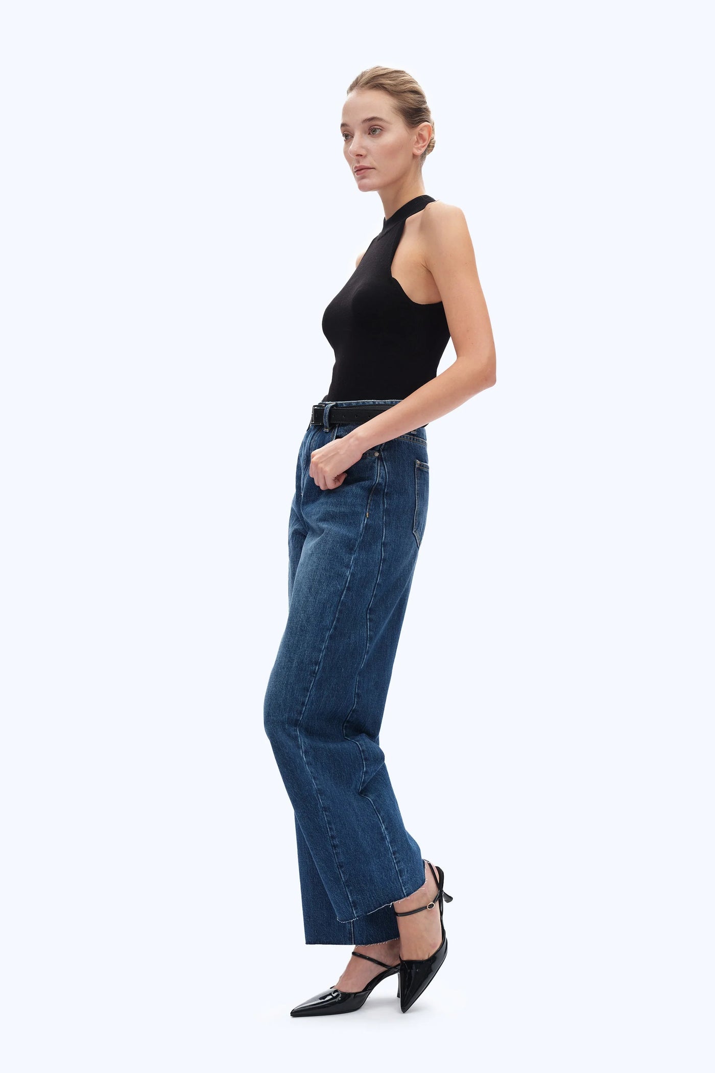Super High Rise Barrel Jeans | BAYEAS