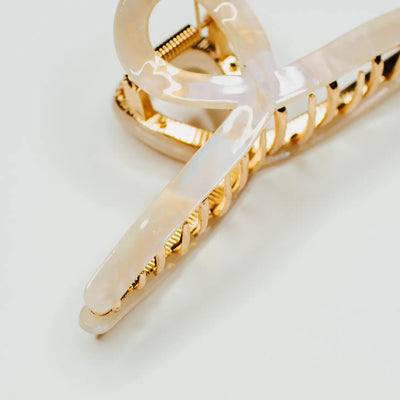Beachy Loop Hair Claw
