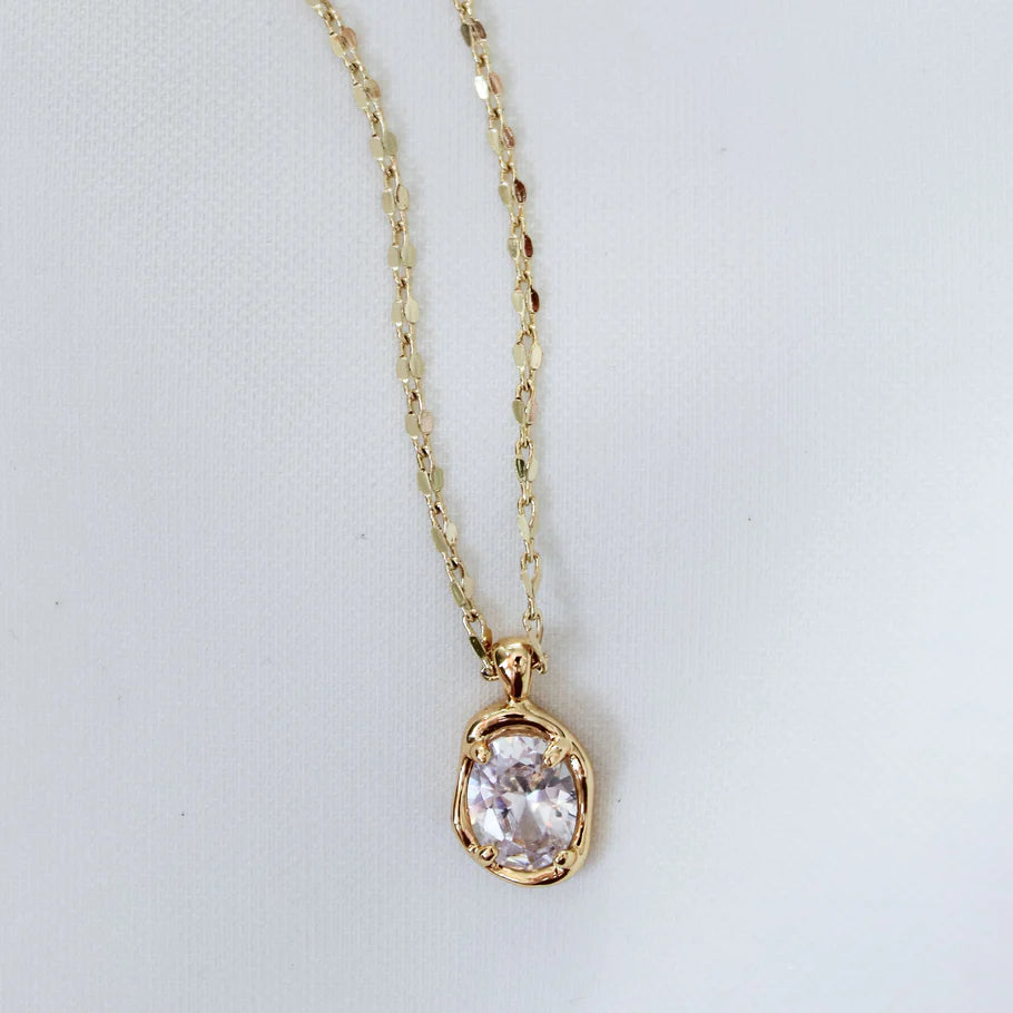 Birdie Necklace