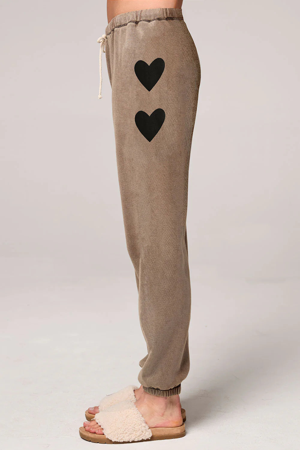 Elara Pant