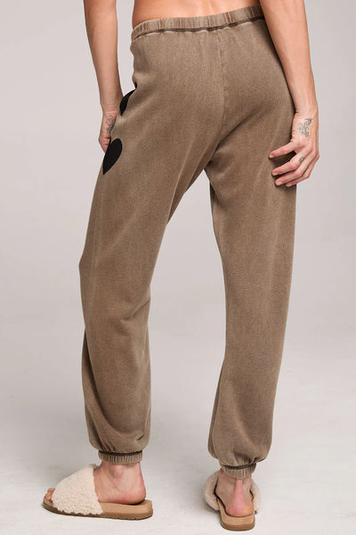 Elara Pant