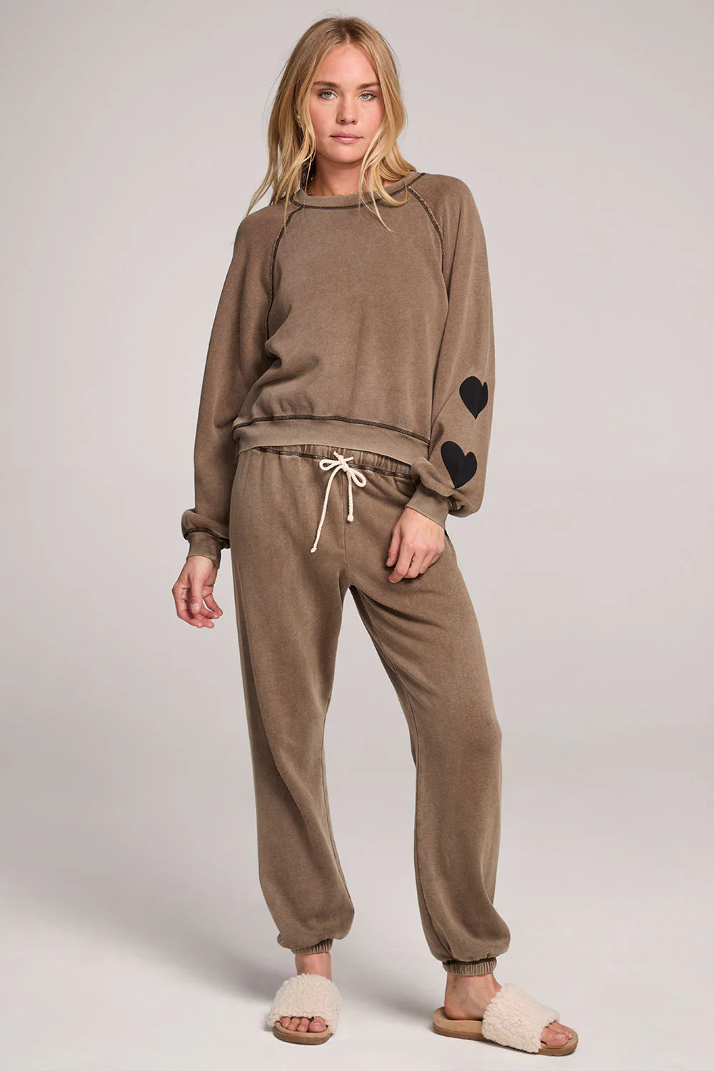 Elara Pant