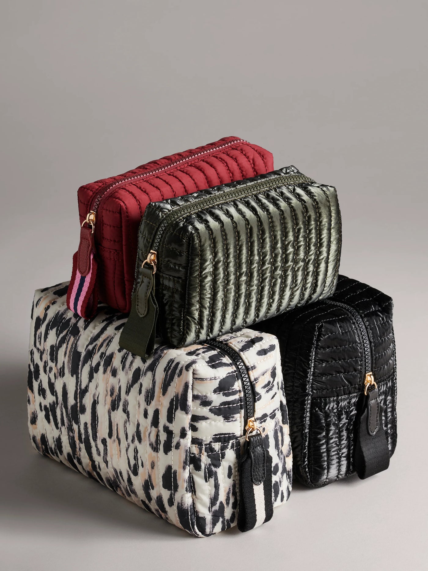 Ezra Boxy Cosmetic Pouch