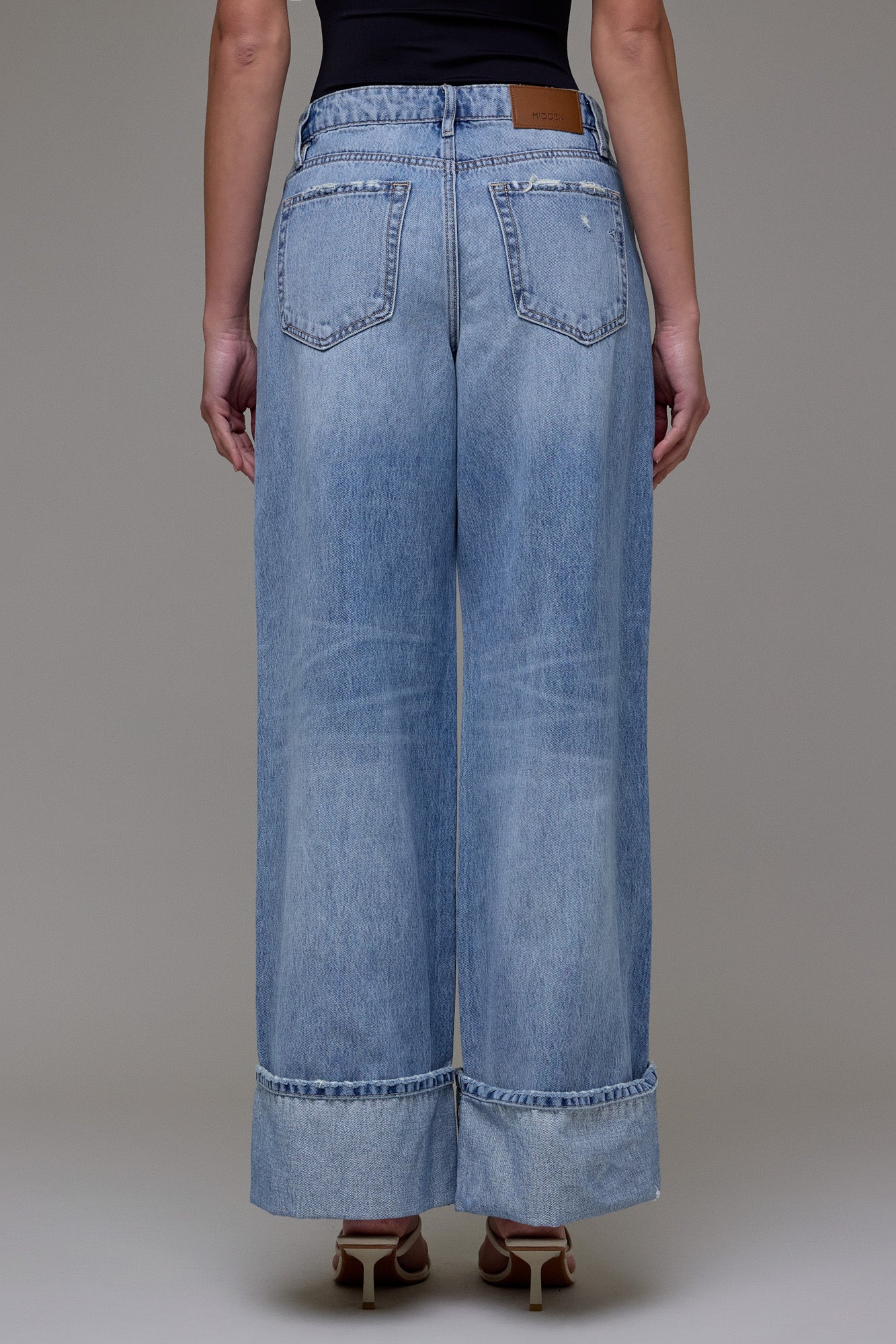 Nori High Rise Extra Wide Leg (Med-Light)