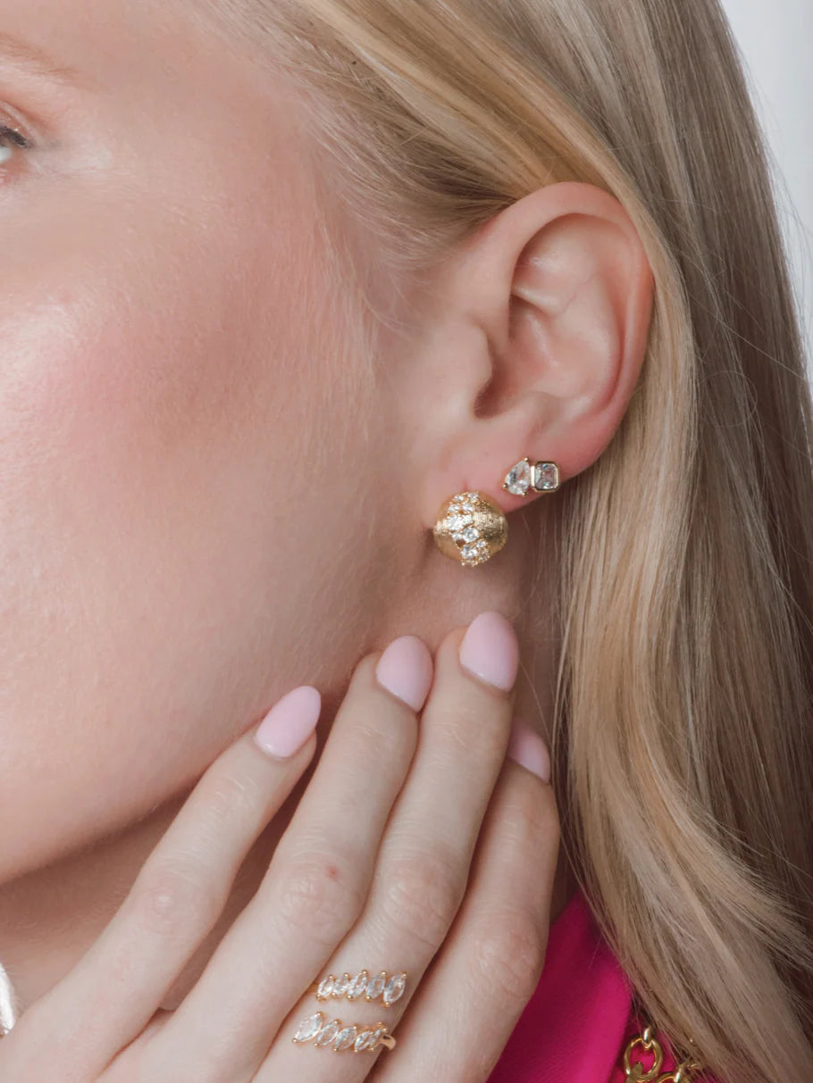 Olivia Stud Earring