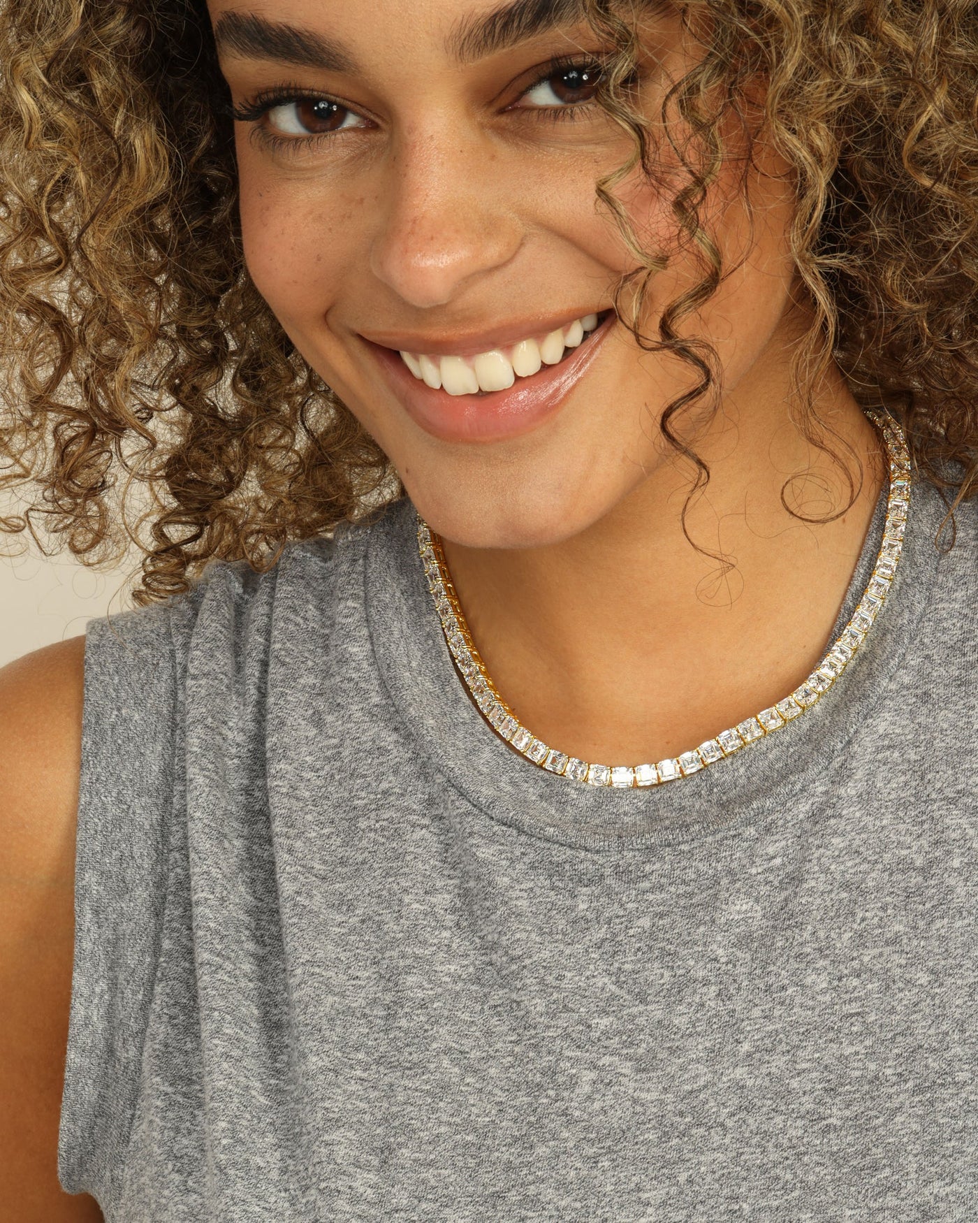 The Queen's Tennis Necklace 16" | Melinda Maria