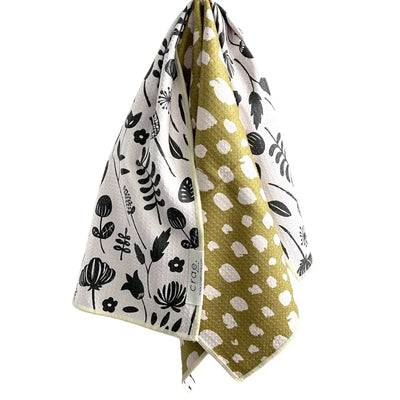 Vintage Highway: Reversible Hand Towel