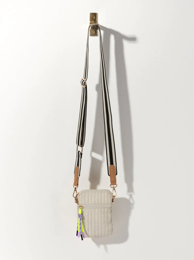 Ezra Quilted Nylon Phone Holder